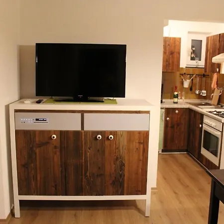 Gemuetliches Ferienhaus Poege In - 6 Personen