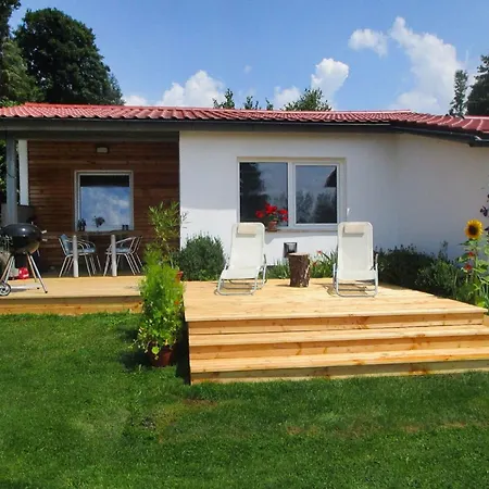 Gemuetliches Ferienhaus Poege In - 6 Personen
