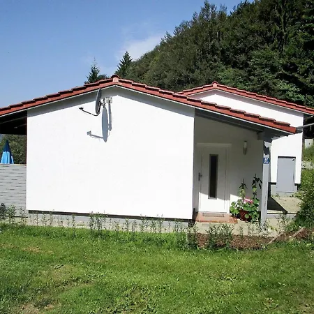 Σπίτι διακοπών Gemuetliches Ferienhaus Poege In - 6 Personen